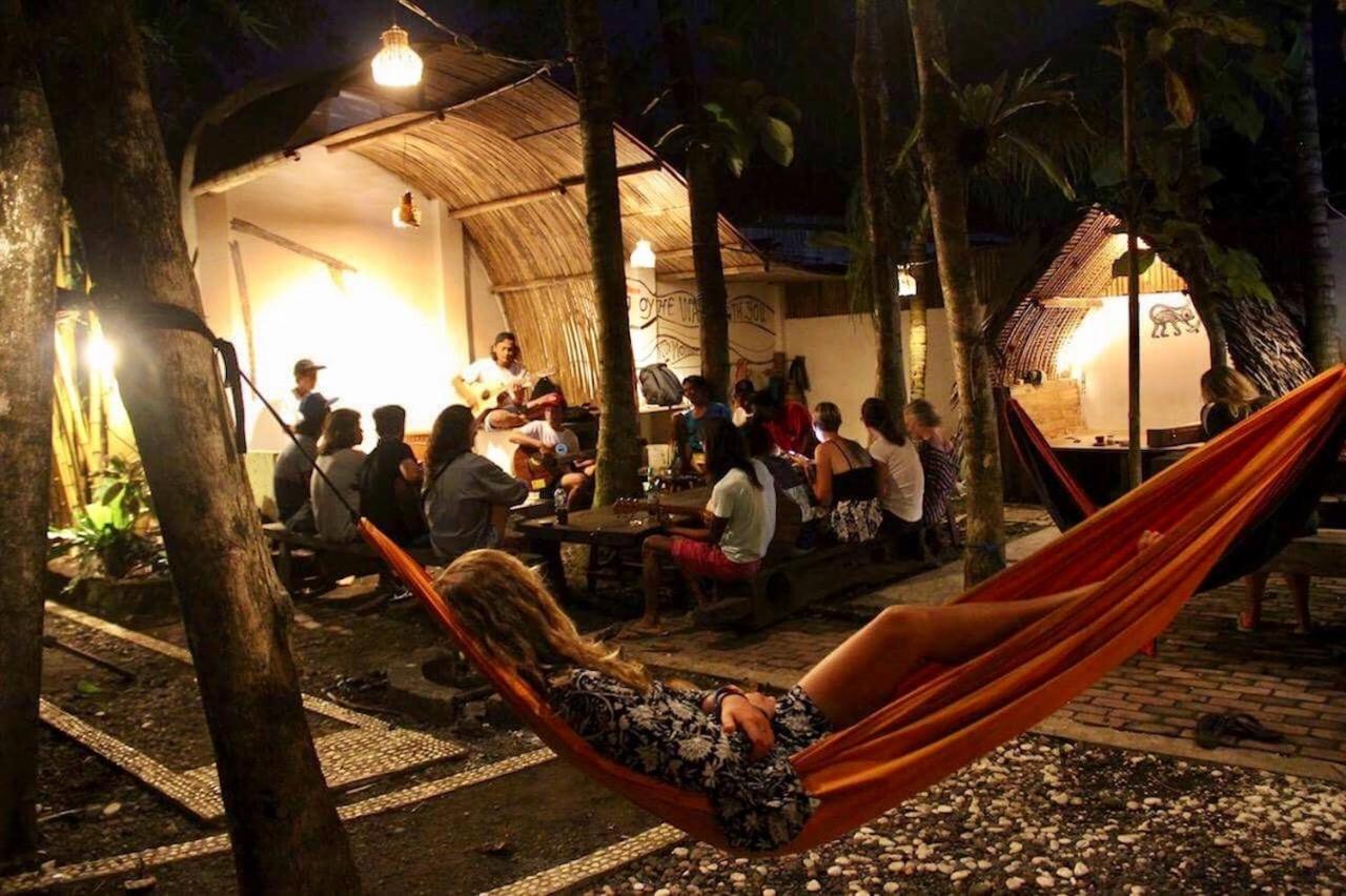 Villa Monyet Java Batukaras Buitenkant foto