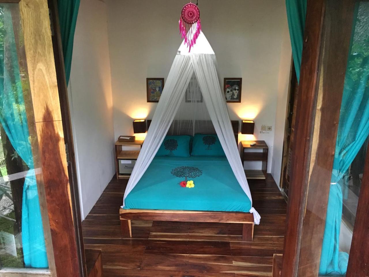 Villa Monyet Java Batukaras Buitenkant foto